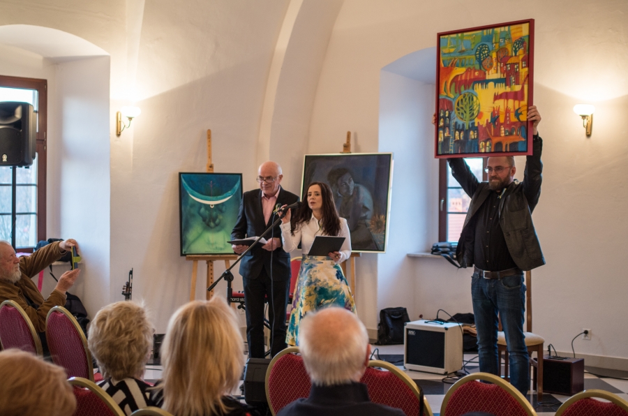 Charytatywny koncert i aukcja dzieł sztuki wsparły Ukrainę